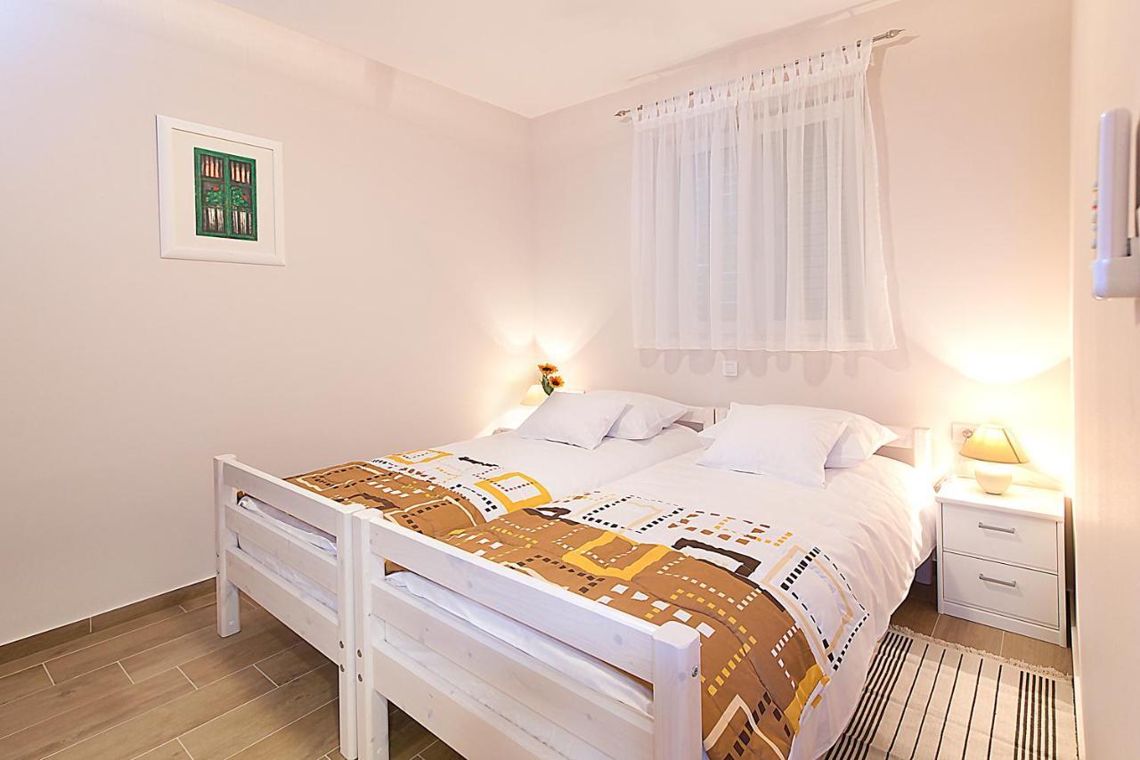 Apartment Ragusa Palace 3 Funjestra Exteriér fotografie